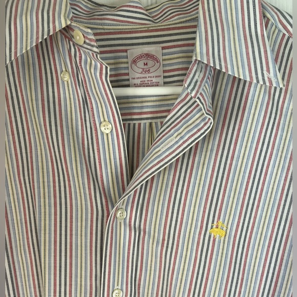 Brooks Brothers 346 Men’s Medium Striped Button-Down Shirt Non-Iron, Dry Cleaned - Picture 3 of 3